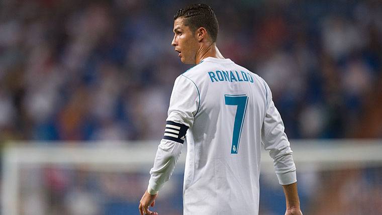 Cristiano Ronaldo, durante un encuentro con el Real Madrid