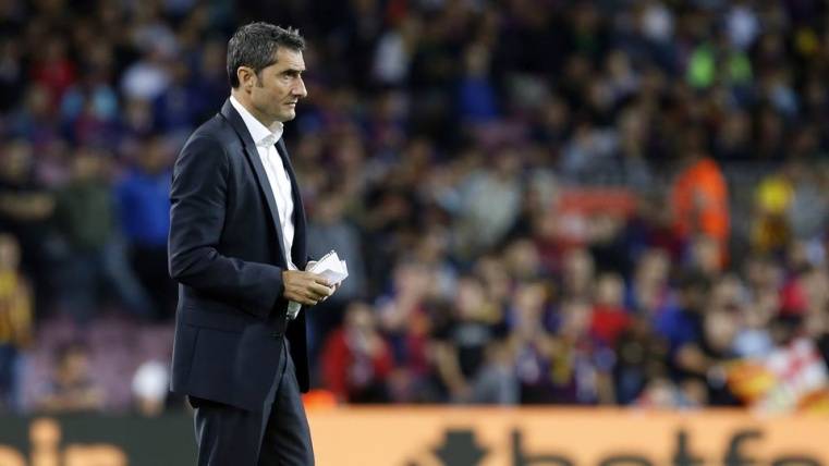 Valverde During the party in front of the Espanyol