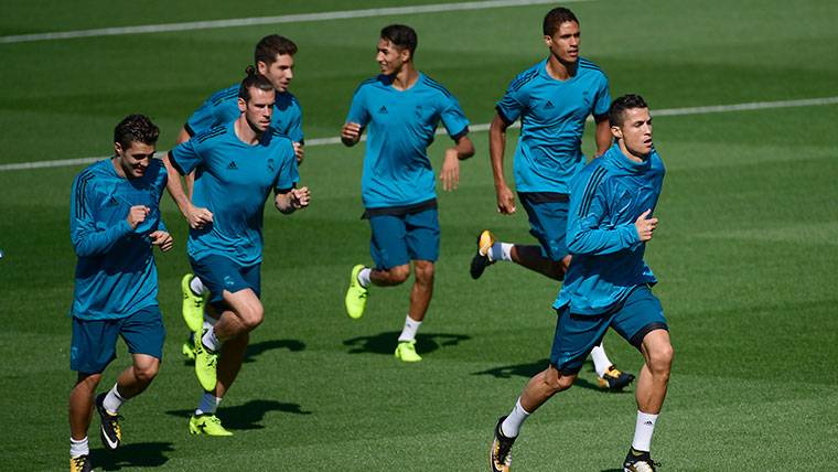 Cristiano Ronaldo, during a training with the Real Madrid