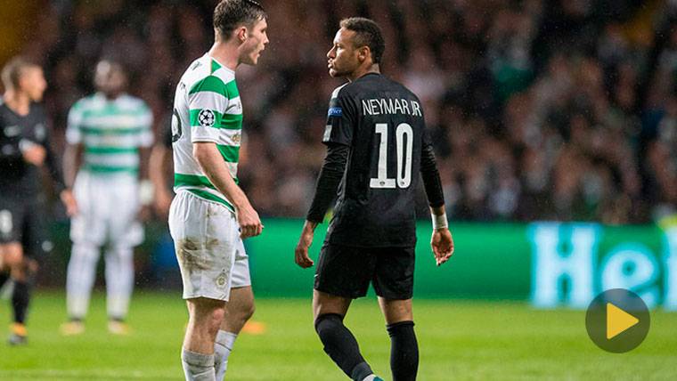 Neymar Jr, encarándose con Ralston durante el Celtic-PSG