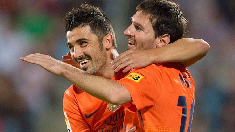 David Villa y Leo Messi celebran un gol del FC Barcelona