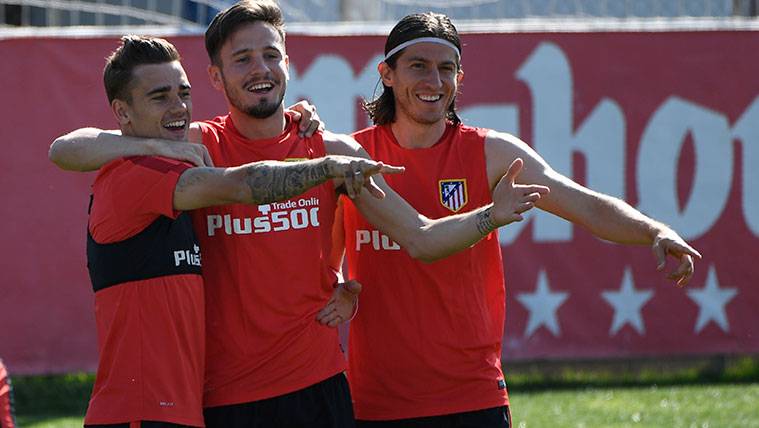 Griezmann, Saúl y Filipe, en un entrenamiento del Atlético de Madrid