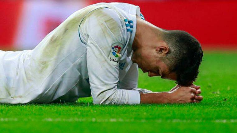 Cristiano regrets  in front of the Betis