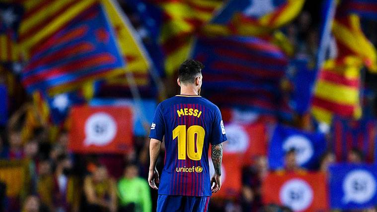Leo Messi en un partido del FC Barcelona en el Camp Nou