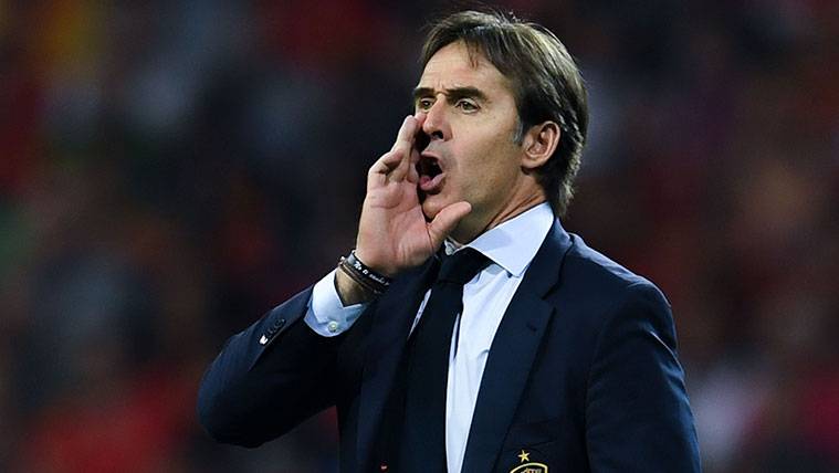 Julen Lopetegui en un partido con la selección española