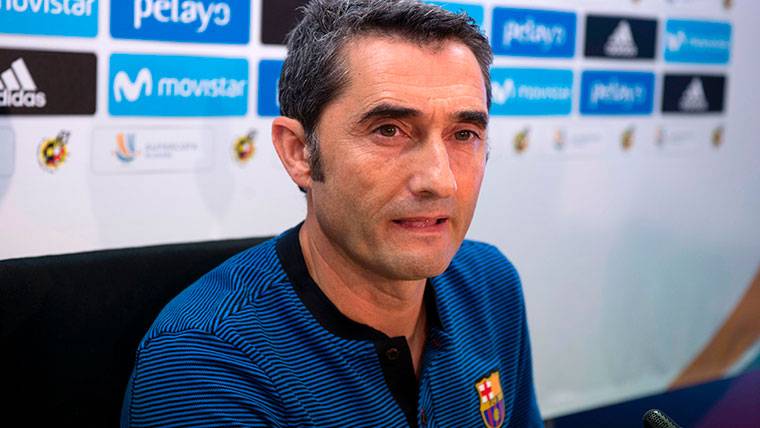 Ernesto Valverde, durante una rueda de prensa con el FC Barcelona