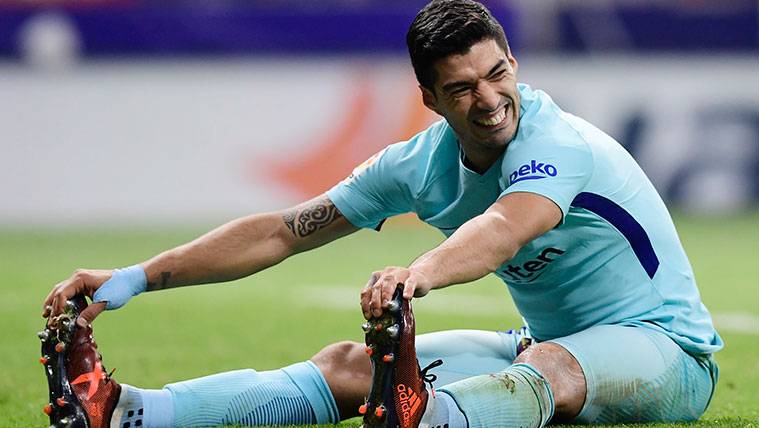 Luis Suárez regrets  after failing an occasion with the FC Barcelona