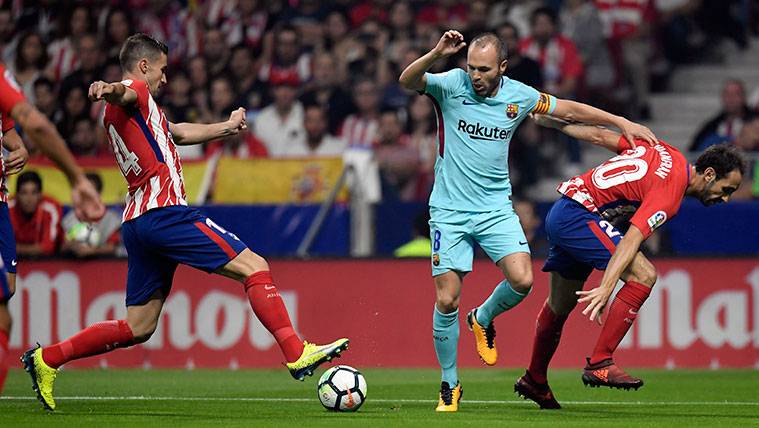 Andrés Iniesta in a party with the FC Barcelona