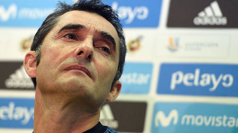 Ernesto Valverde in a press conference of the FC Barcelona