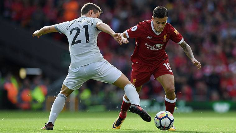 Ander Herrera conflict by a balloon with Philippe Coutinho