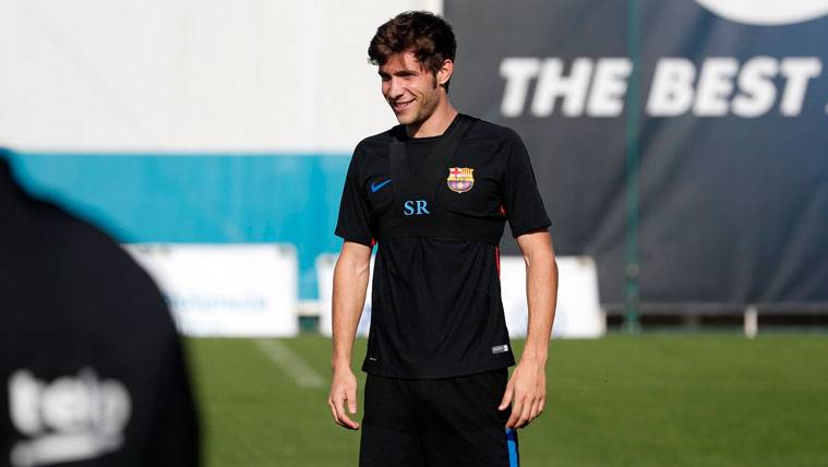 Sergi Roberto en un entrenamiento con el FC Barcelona