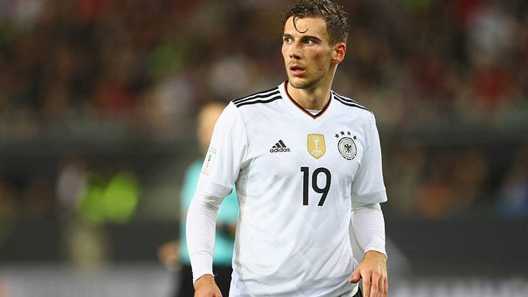 Leon Goretzka, during a party with the selection of Germany