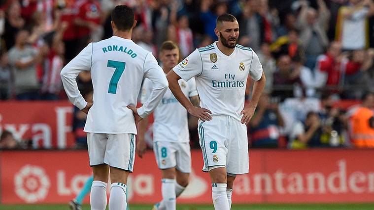 Cristiano Ronaldo and Karim Benzema in a party of the Real Madrid