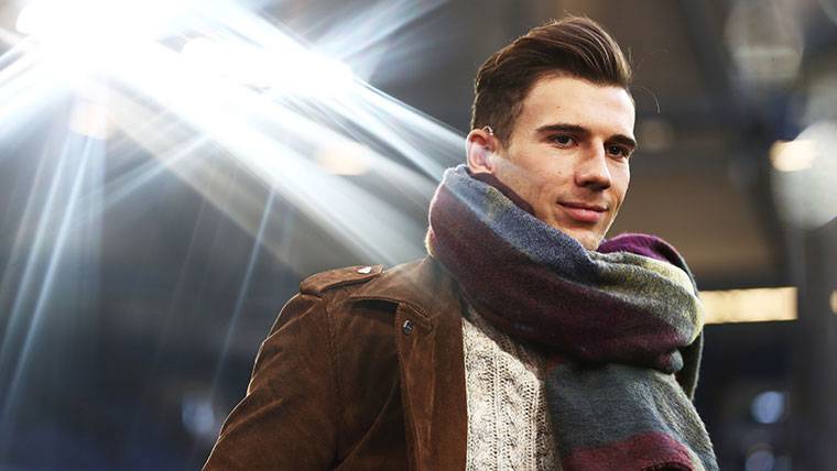 Leon Goretzka, dressed of street in an image of archive