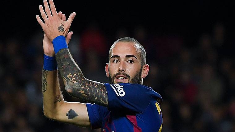 Aleix Vidal, celebrating the marked goal against the Real Murcia