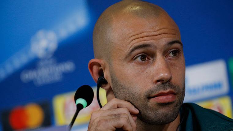 Javier Mascherano in a press conference with the FC Barcelona
