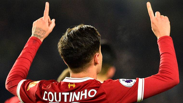 Coutinho, durante un partido con el Liverpool