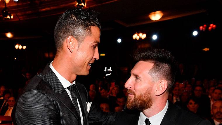 Cristiano Ronaldo and Leo Messi in the gala of The Best