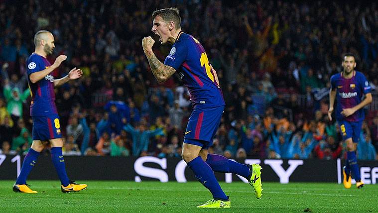 Lucas Digne celebrates a goal with the FC Barcelona