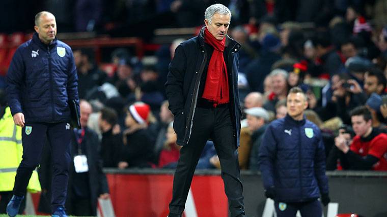 José Mourinho, durante el partido del Manchester United ante el Burnley