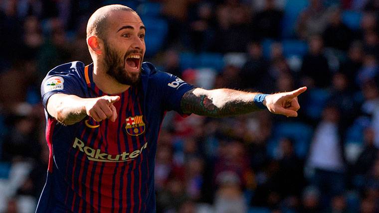 Aleix Vidal, celebrating the marked goal to the Real Madrid in the Classical
