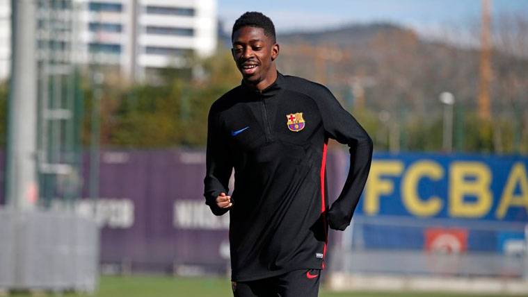 Ousmane Dembélé en un entrenamiento con el FC Barcelona