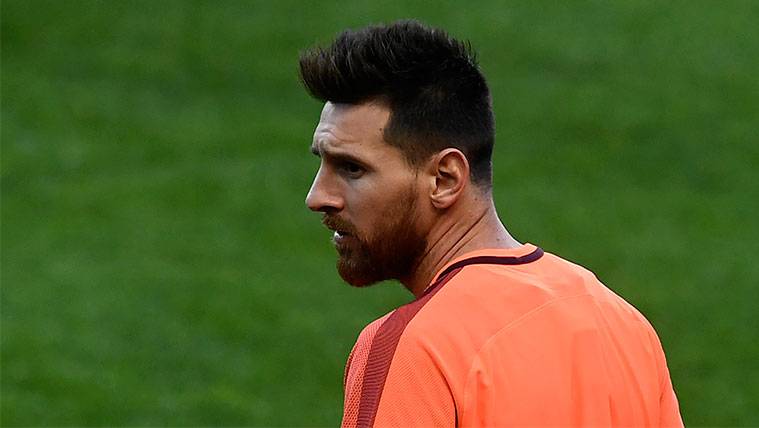Leo Messi en un entrenamiento con el FC Barcelona