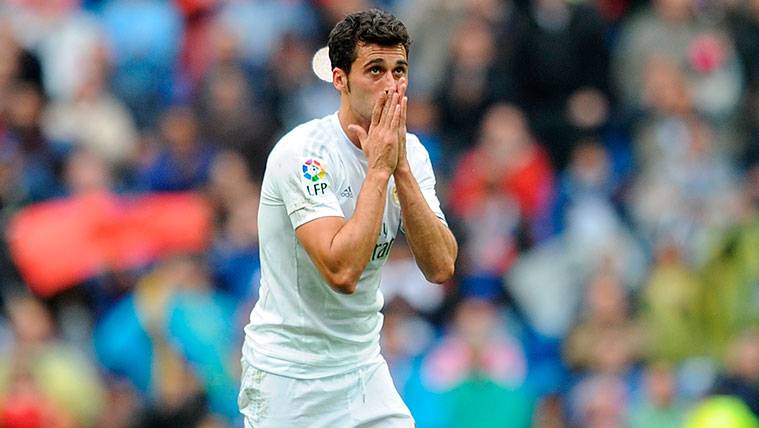 Álvaro Arbeloa en un partido con el Real Madrid