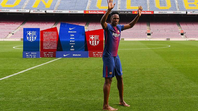Yerry Mina, during his presentation with the FC Barcelona in the Camp Nou