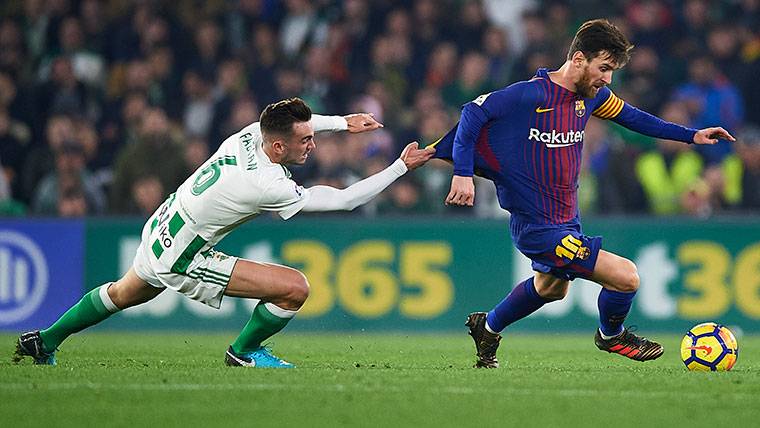 Leo Messi, leaving of a player of the Betis and being held