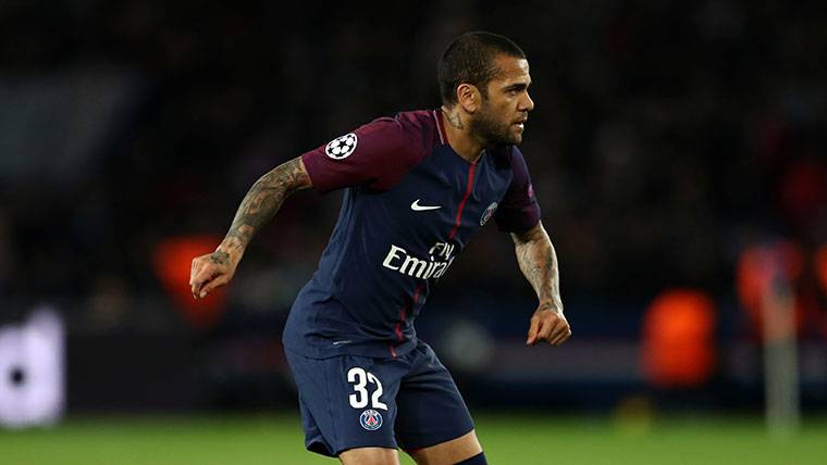 Dani Alves, during a party with the PSG