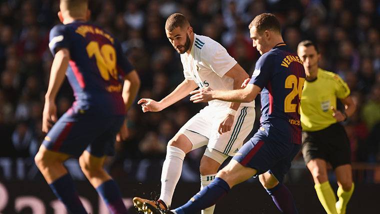 Thomas Vermaelen, durante el Clásico contra el Real Madrid