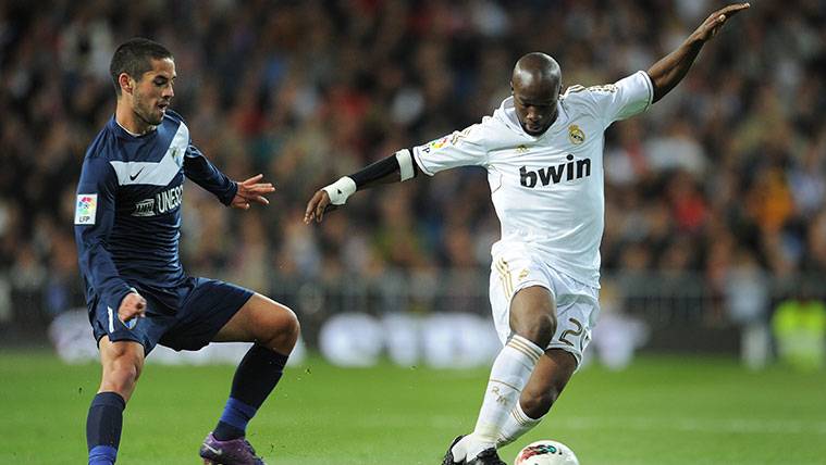 Lassana Diarra en un partido con el Real Madrid