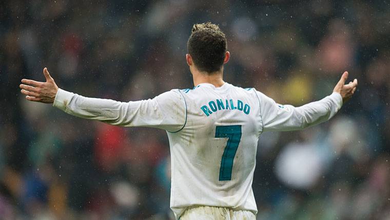 Cristiano Ronaldo, protestando una jugada contra el Deportivo