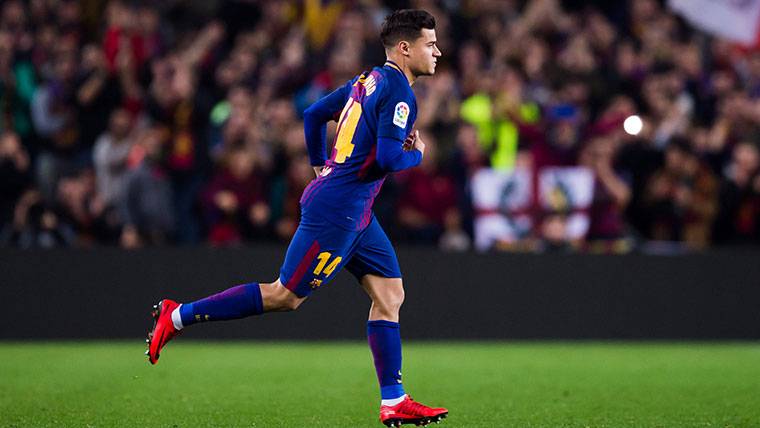 Philippe Coutinho, jumping to the lawn of the Camp Nou