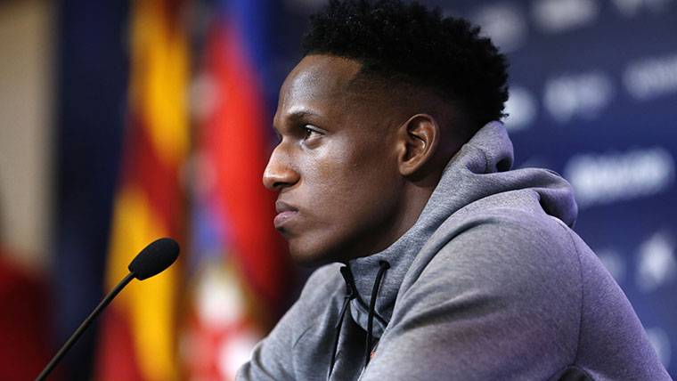 Yerry Mina, during the press conference of presentation with the Barça