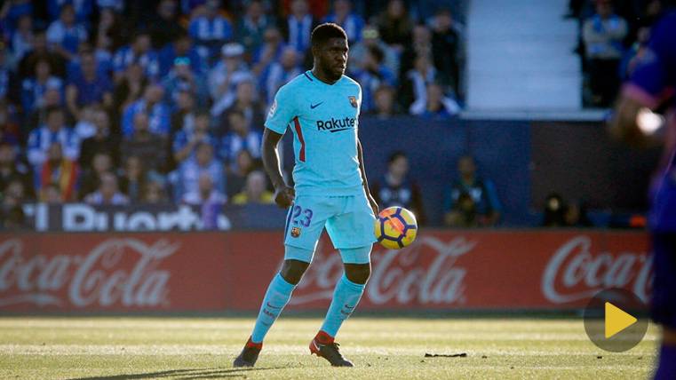 Samuel Umtiti en un partido con el FC Barcelona