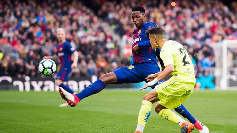 Yerry Mina, during a party with the FC Barcelona in the Camp Nou