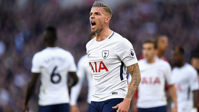 Toby Alderweireld, during a party with the Tottenham