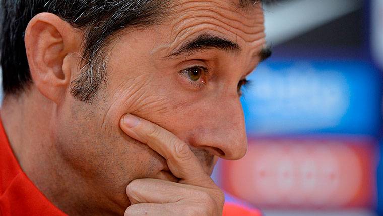 Ernesto Valverde, durante la rueda de prensa