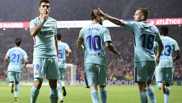 Luis Suárez, celebrando un gol marcado contra el Atlético