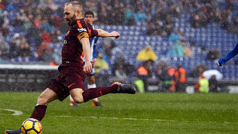 Andrés Iniesta, in the party against the RCD Espanyol
