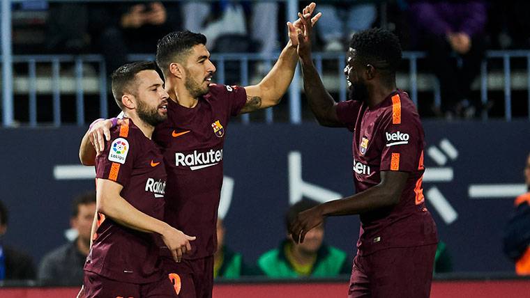 Luis Suárez, celebrando el gol marcado al Málaga con el Barça