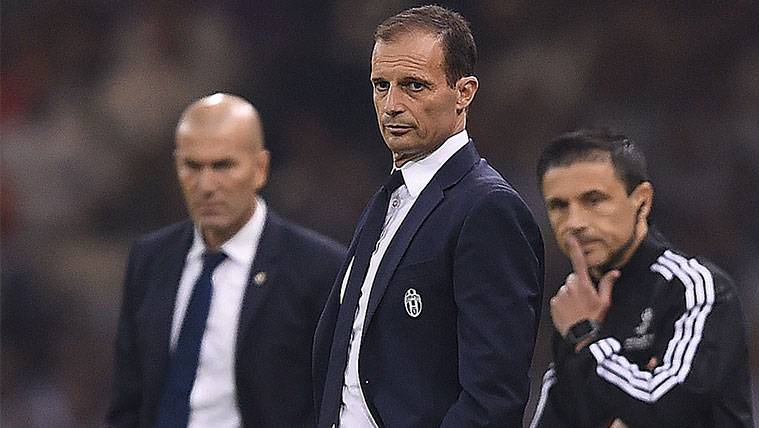 Massimiliano Allegri y Zinedine Zidane en un partido de Champions
