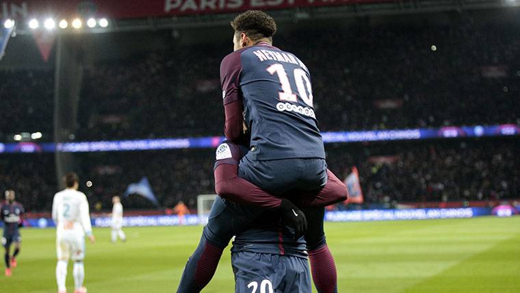 Neymar Jr, celebrating a marked goal with Paris Saint-Germain