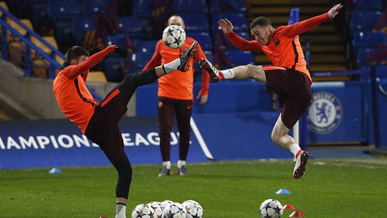 Thomas Vermaelen, entrenando con el FC Barcelona