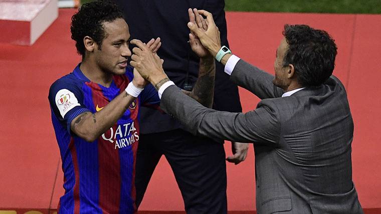Neymar Jr And Luis Enrique, in an image of archive with the Barcelona