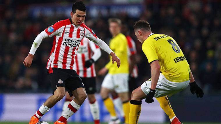 Hirving Lozano in a party of the PSV Eindhoven
