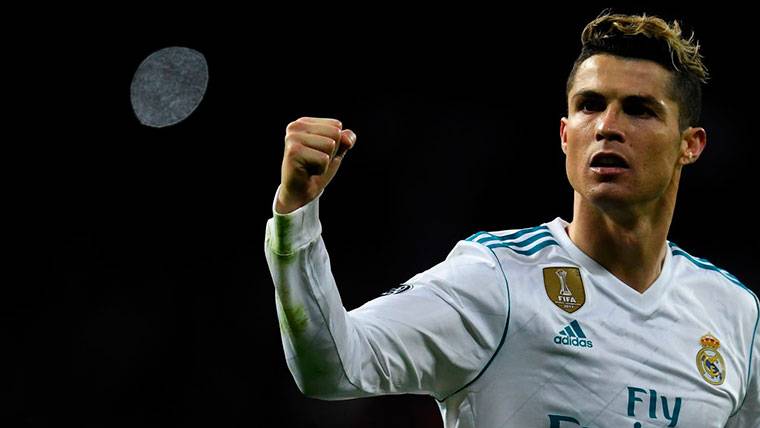 Cristiano Ronaldo marcó de penalti injusto