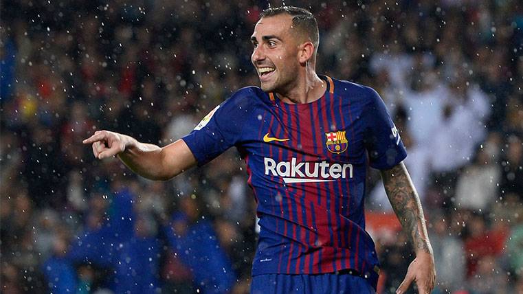 Paco Alcácer celebra un gol con el FC Barcelona